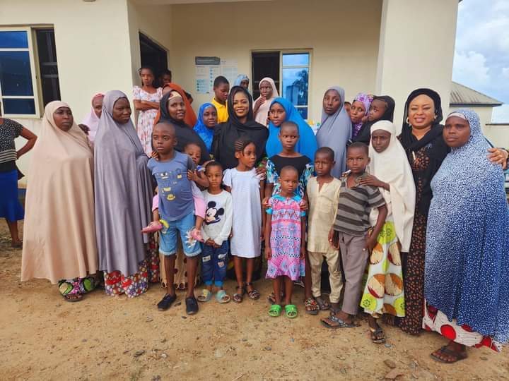 Muslims in Nassarawa Community in Calabar cross river state,receive Dr. Janet Ekpenyong DG primary health Care duri g their salah celebration