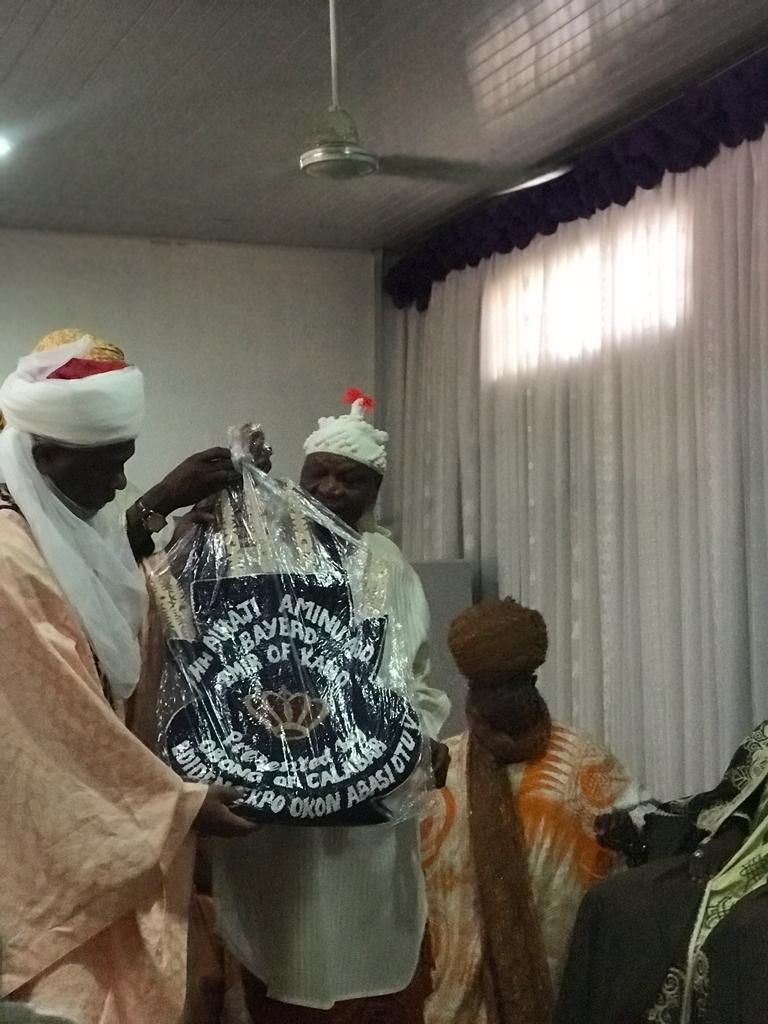 Emir of kano visit to Obong of calabar 