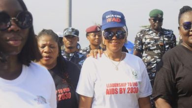 Honorable Commissioner for Humanitarian Affairs, CRS Hon. Mrs Helen Isamoh- Egodo Ph.D joins the First Lady of Cross River State, HE Rev Mrs Eyoawan Otu as she Flags- off the World AIDS Day Walk in Calabar.