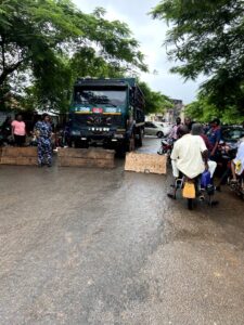The Cross River Sanitation Team, led by the Commissioner for Environment, Hon. Moses Osogi, arrived in Ogoja Local Government Area on Saturday for an on-the-spot supervision of the Statewide Environmental Sanitation Exercise