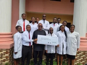 Peter Obi Donates ₦15 Million to UNN Dentistry Department to Support Accreditation