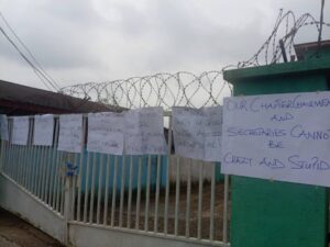 APC in Cross River 35 chapter chairmen and secretaries protested and have blocked the party's state office demanding resignation of Alphonsus 